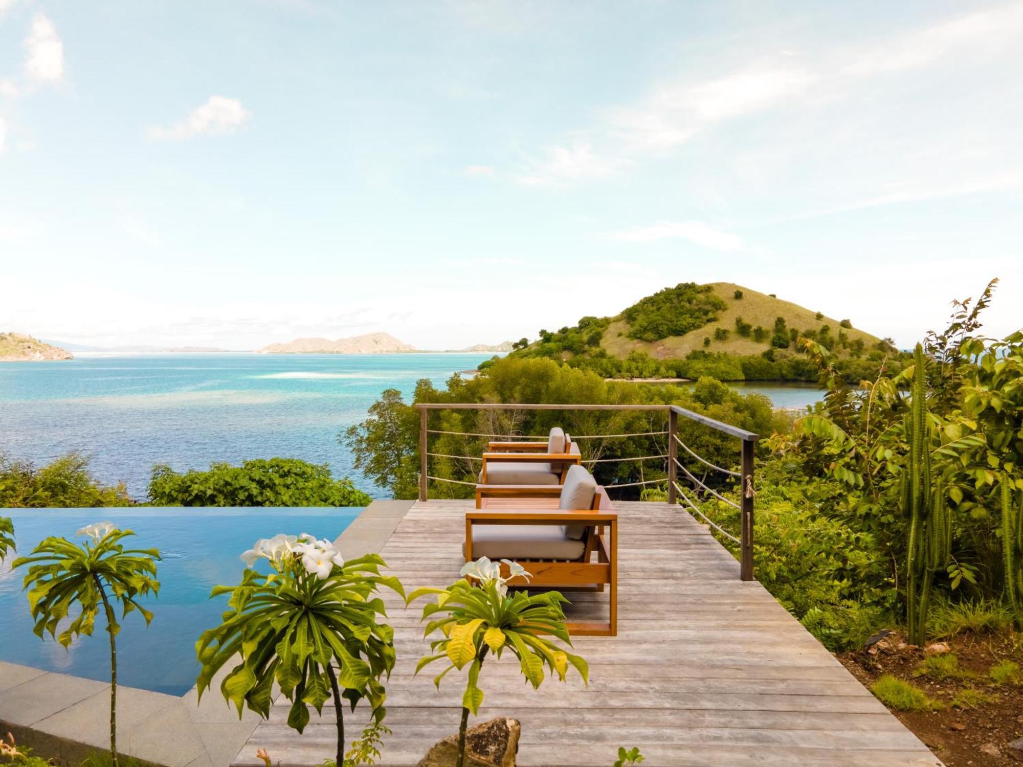 Menjaga Bay Hotel Labuan Bajo Exterior foto